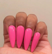 Load image into Gallery viewer, Barbie core Press on Nails
