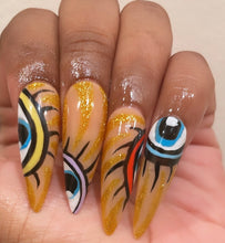 Load image into Gallery viewer, Golden Eyes Press On Nails
